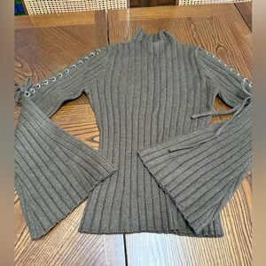 Absolutely Brown Cable Knit High Neck Sweater. NWOT. Size XS.